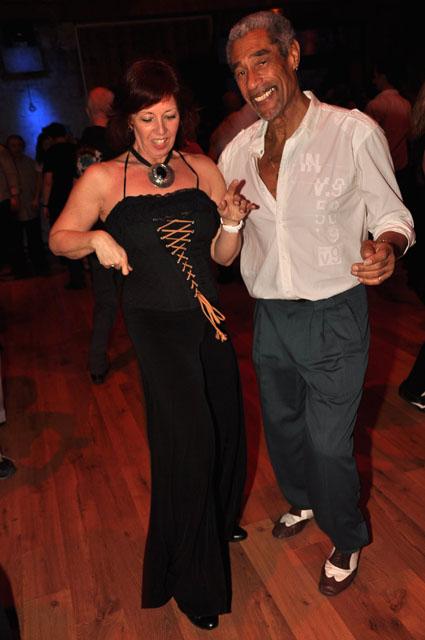 min 2011 02 20 station danse 085